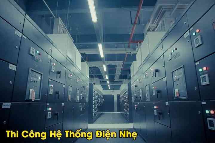 Cong-Ty-Vien-Thong-Tia-Sang-Nha-Thau-Thi-Cong-He-Thong-Dien-Nhe.jpg